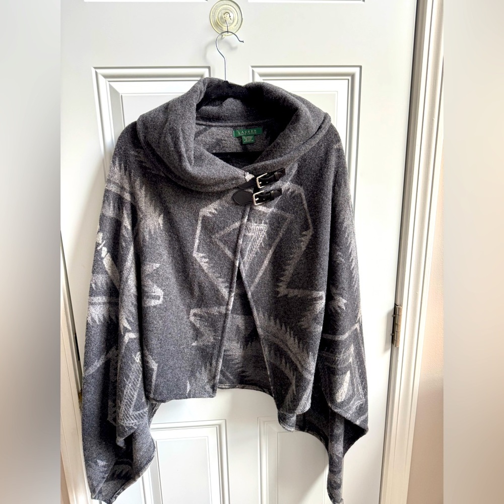 Lauren by Ralph Lauren Grey Geometric Cape